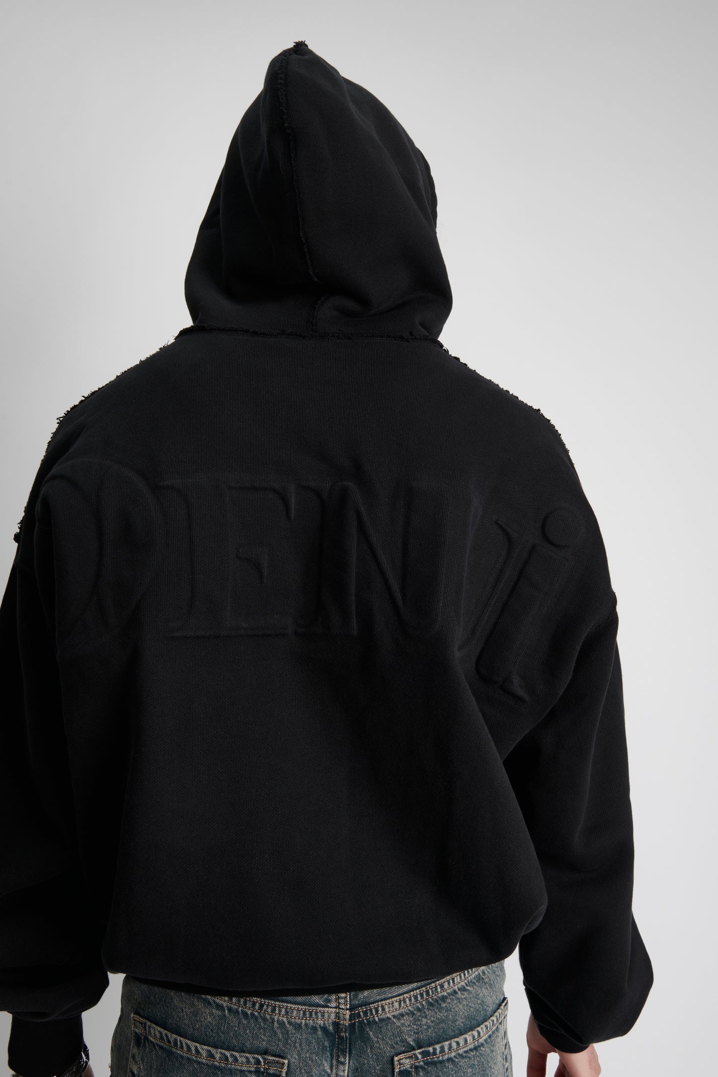 The DENUI HOODIE